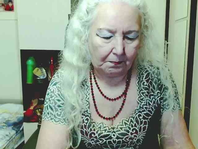 Model: GrannyWants