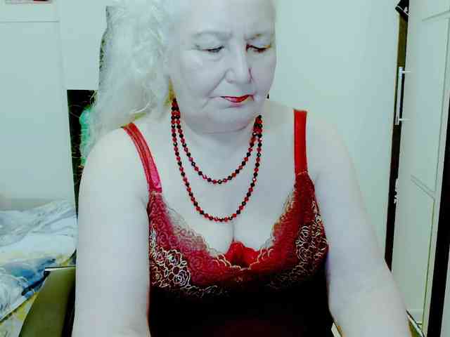 GrannyWants webcam