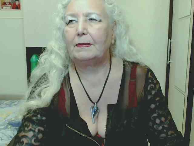 GrannyWants webcam