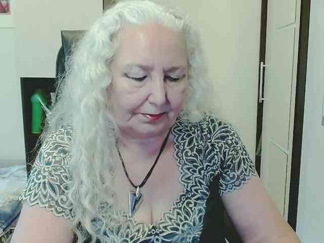 GrannyWants webcam