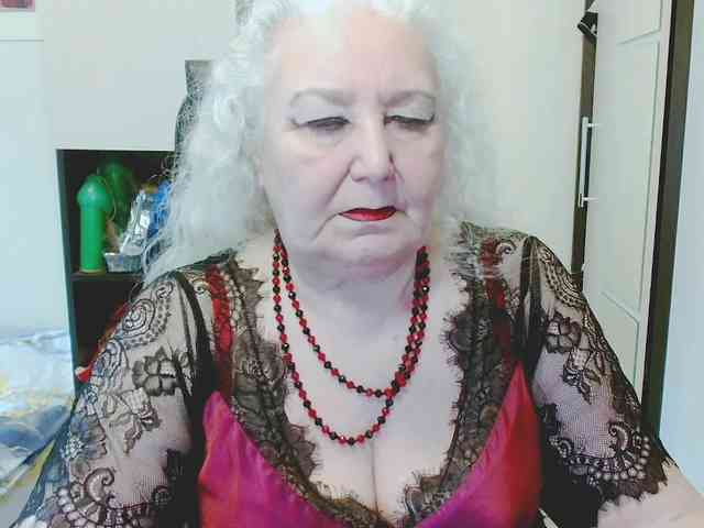 GrannyWants webcam