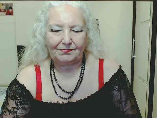 Model: GrannyWants