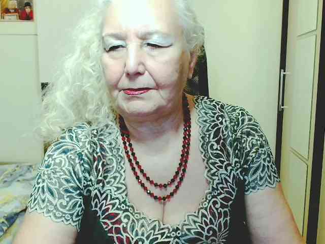 GrannyWants webcam