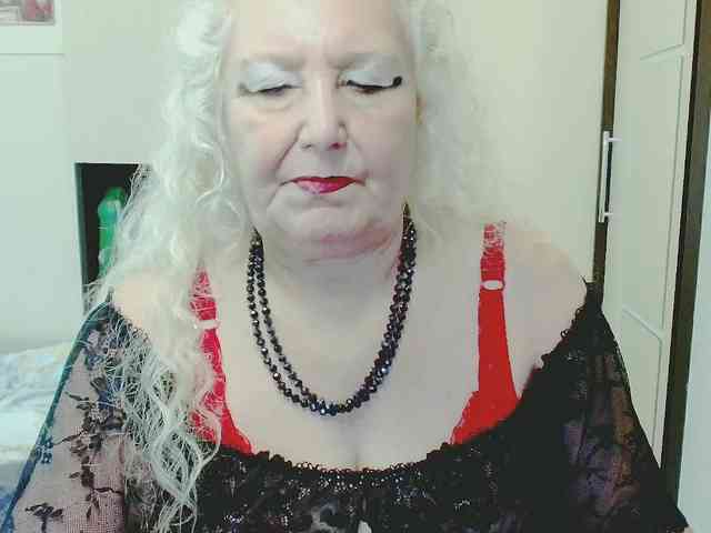 GrannyWants webcam