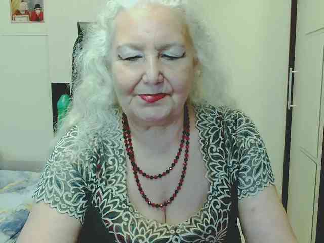GrannyWants webcam
