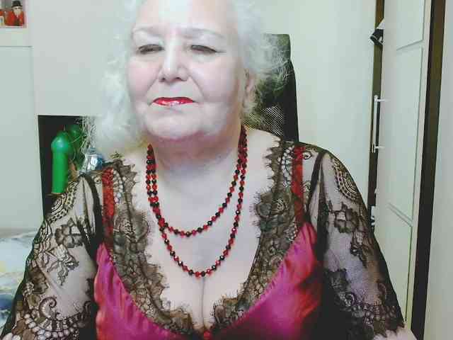 GrannyWants webcam