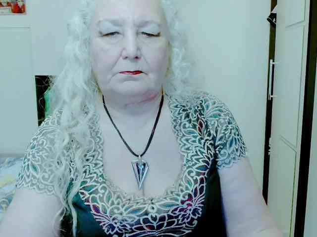 GrannyWants webcam