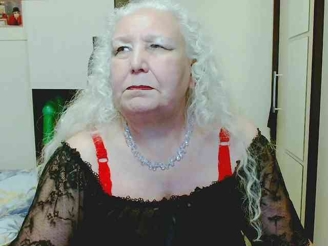 GrannyWants webcam