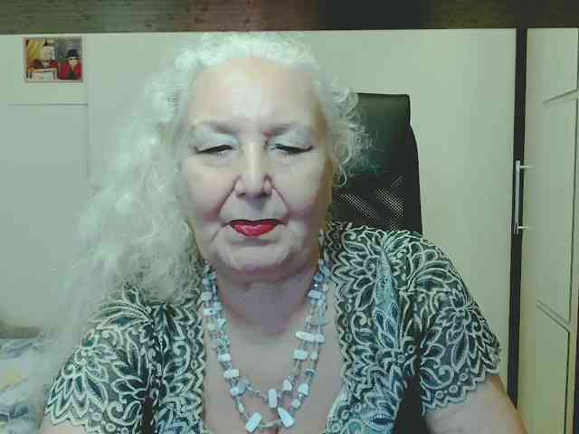 GrannyWants webcam