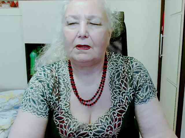 Model: GrannyWants