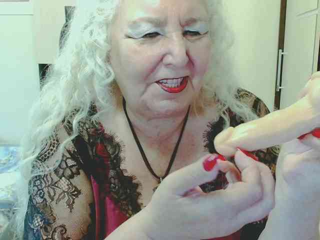 GrannyWants webcam