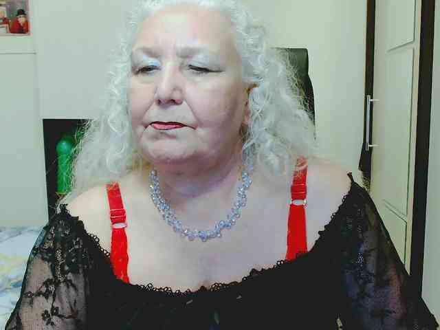 GrannyWants webcam