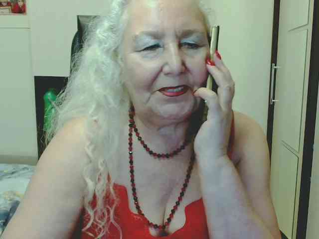 GrannyWants webcam