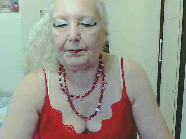 Model: GrannyWants