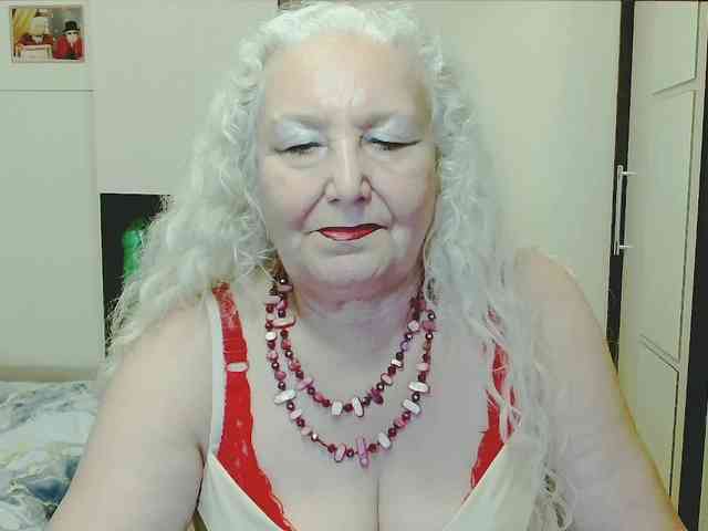 GrannyWants webcam