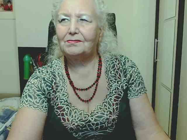 Model: GrannyWants