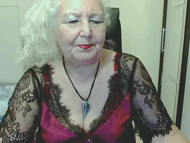 GrannyWants webcam
