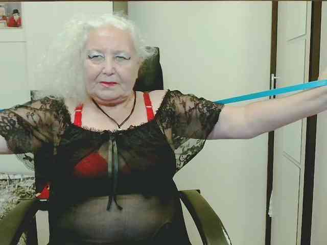 Model: GrannyWants