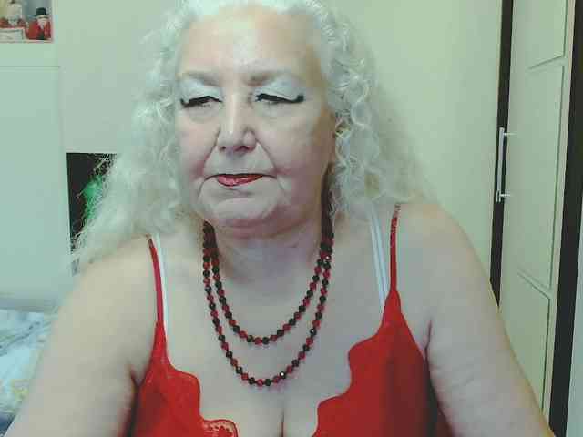 Model: GrannyWants