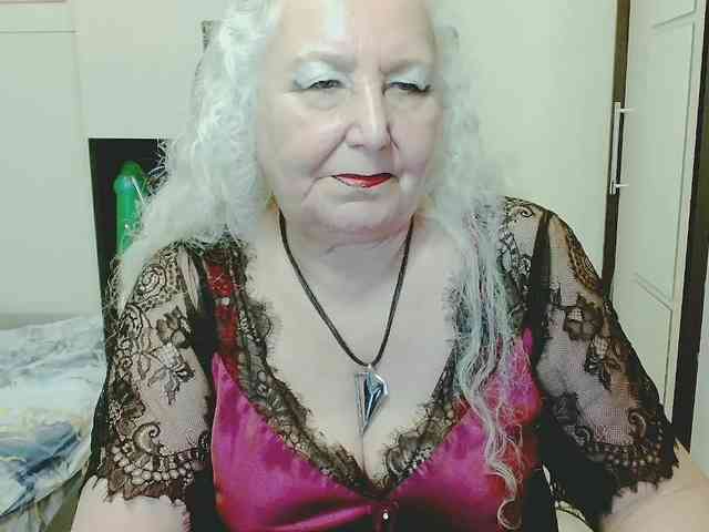 Model: GrannyWants