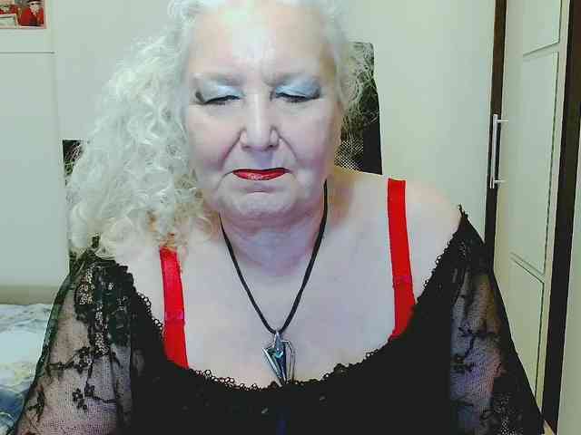 Model: GrannyWants