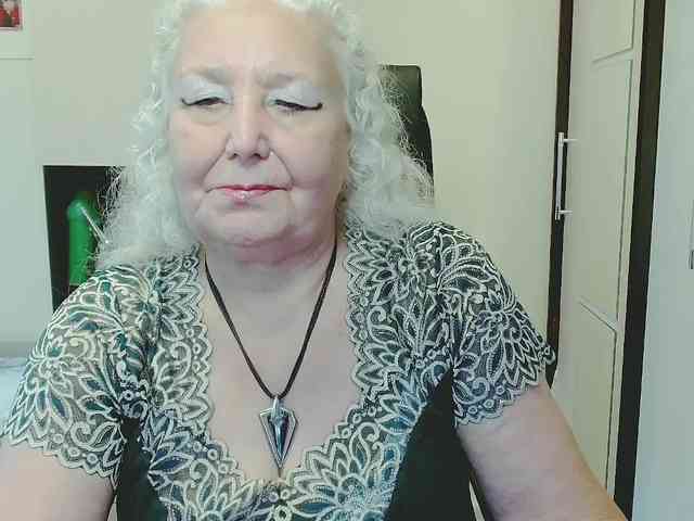 GrannyWants webcam