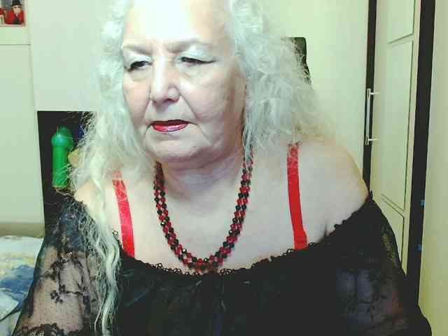 Model: GrannyWants