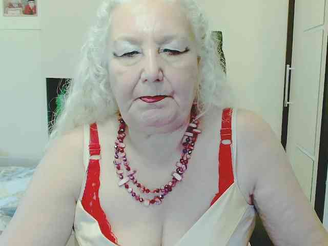GrannyWants webcam