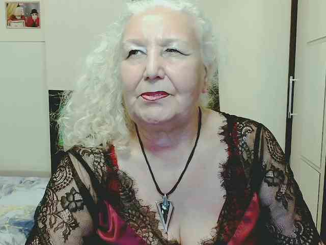 GrannyWants webcam