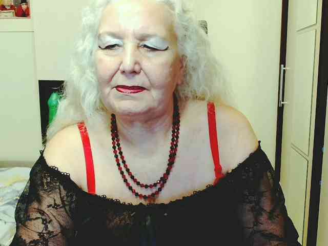 GrannyWants webcam