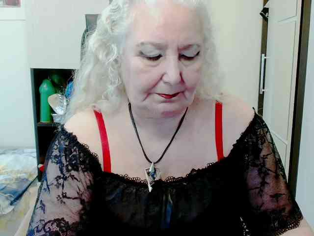GrannyWants webcam
