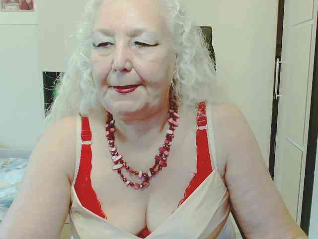 GrannyWants webcam