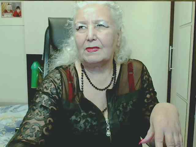 Model: GrannyWants