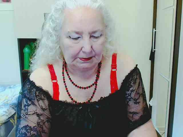 GrannyWants webcam