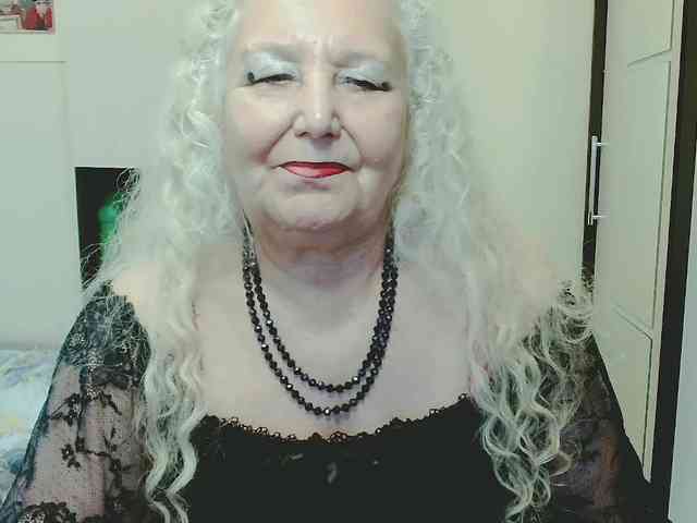 GrannyWants webcam