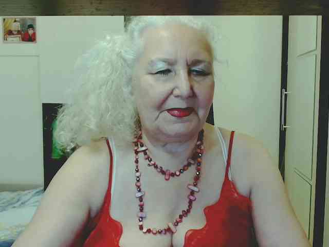 GrannyWants webcam