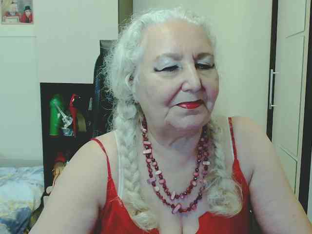 GrannyWants webcam
