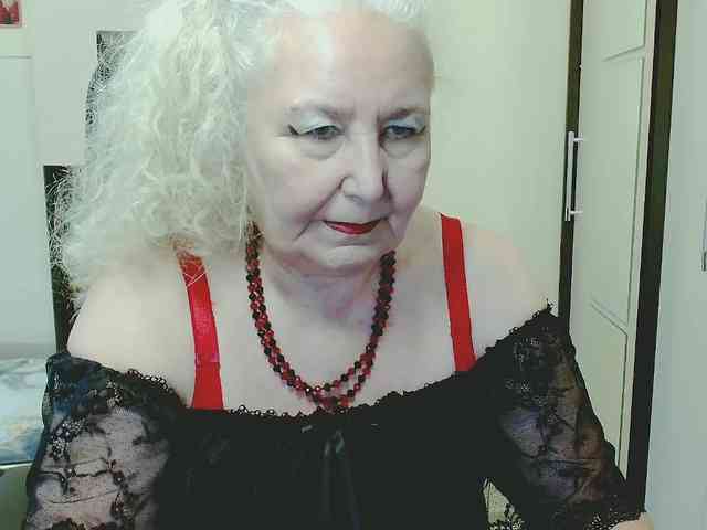 GrannyWants webcam