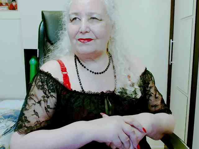 GrannyWants webcam