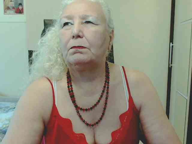 GrannyWants webcam