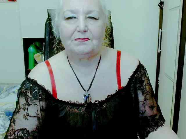GrannyWants webcam