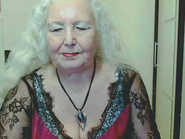 GrannyWants webcam