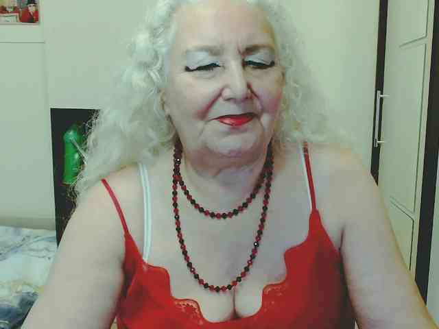 GrannyWants webcam