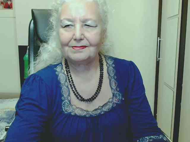Model: GrannyWants