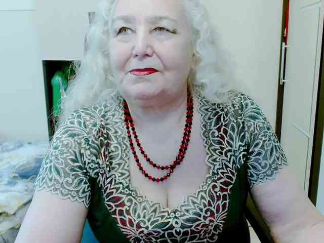 Model: GrannyWants