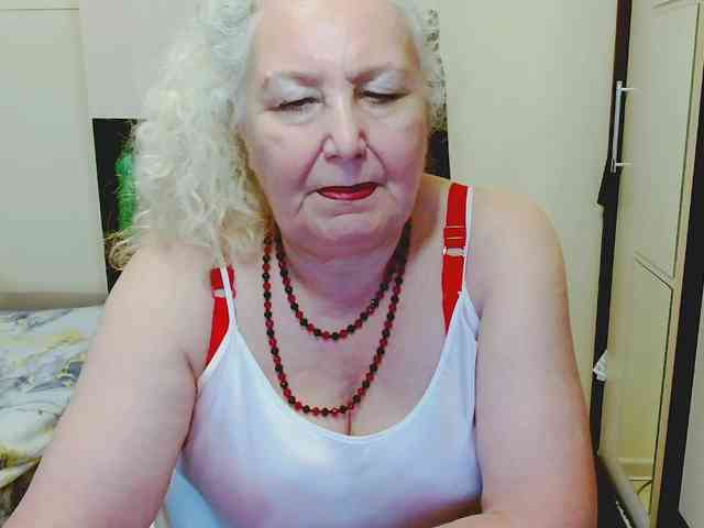 GrannyWants webcam