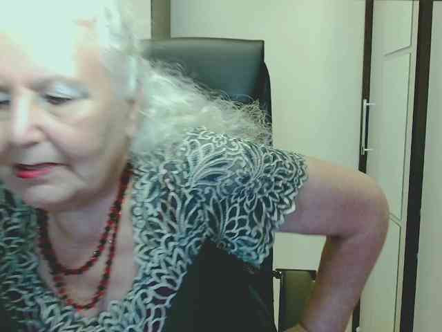 GrannyWants webcam