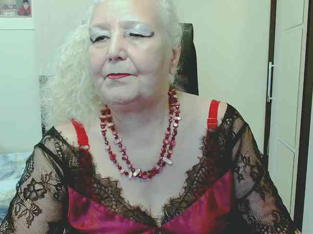 GrannyWants webcam