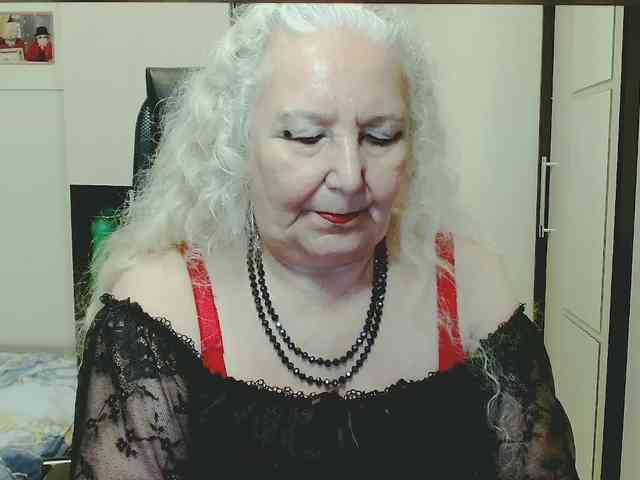 GrannyWants webcam