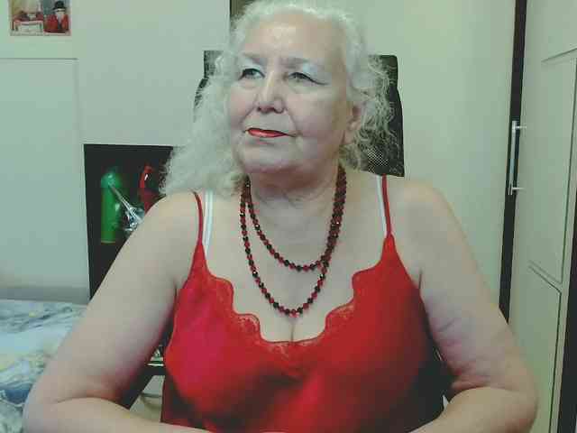 Model: GrannyWants